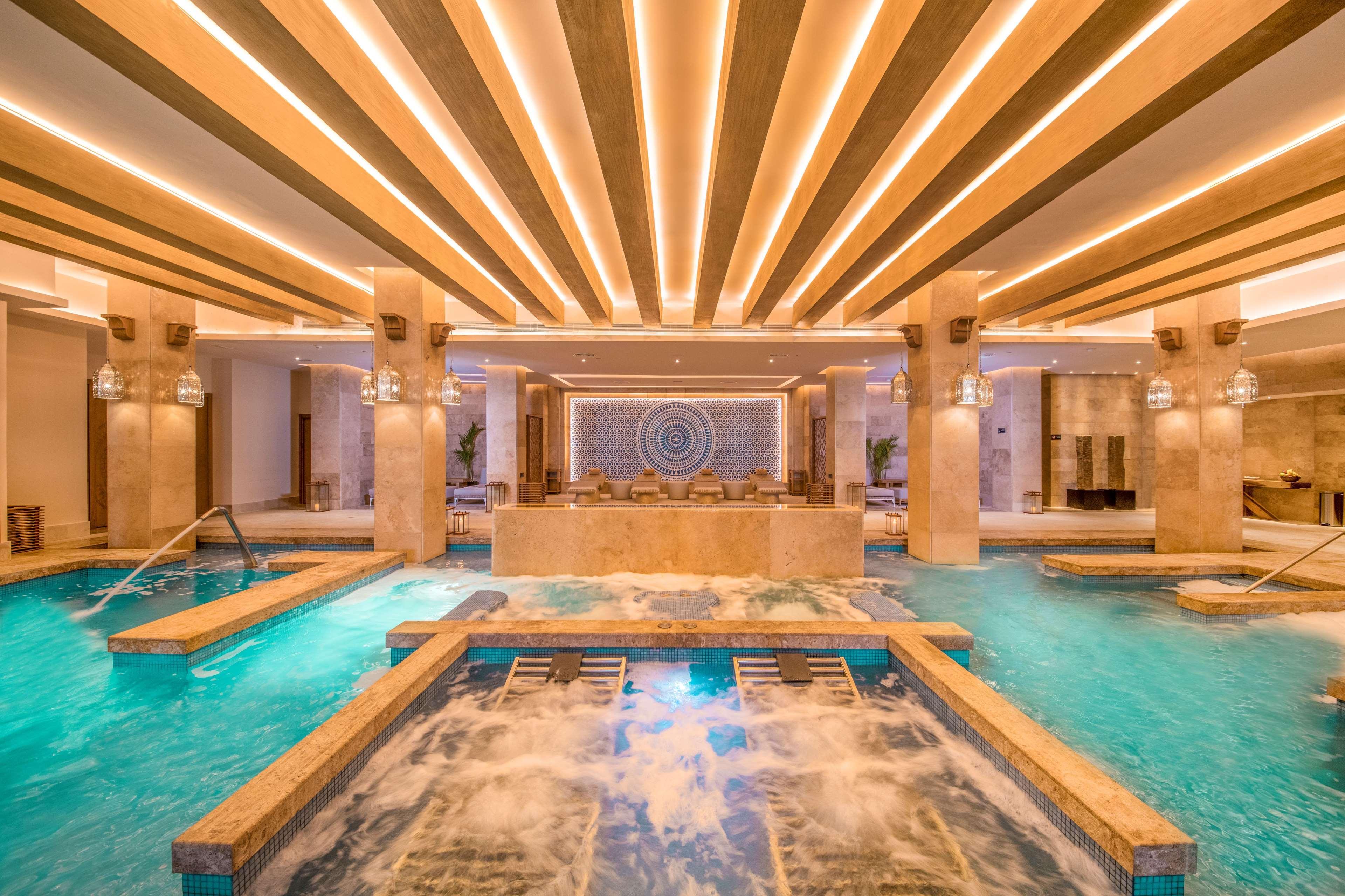 Alfredo V. Bonfil Haven Riviera Cancun (Adults Only) מראה חיצוני תמונה Spa at the Atlantis Paradise Island