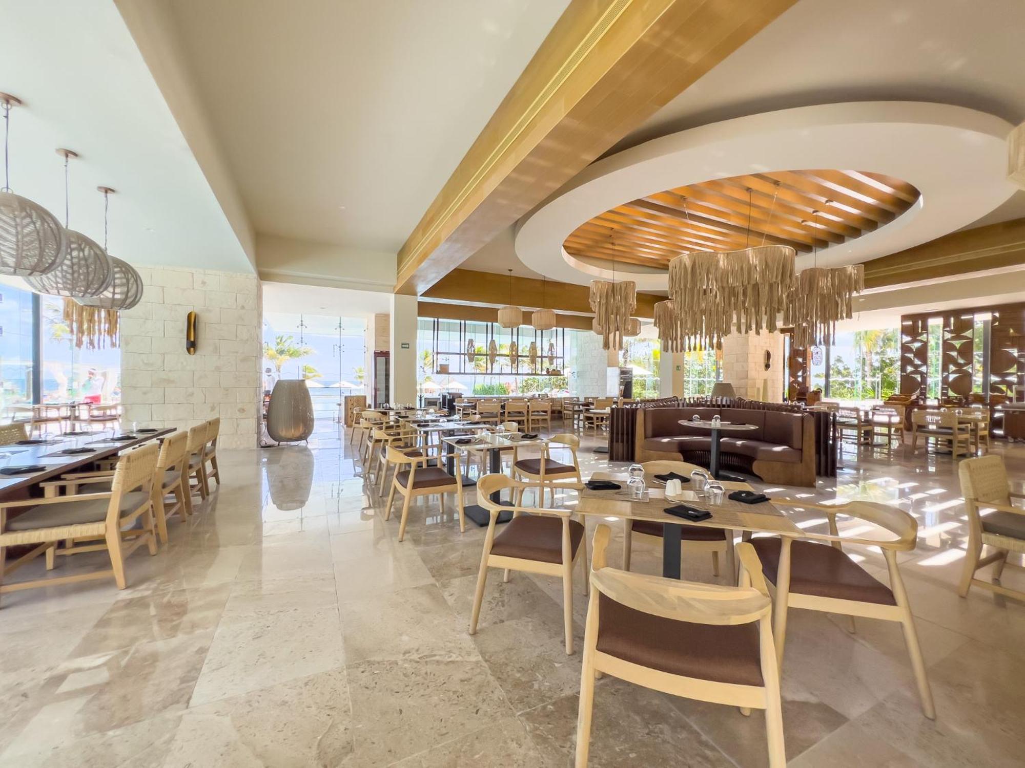 Alfredo V. Bonfil Haven Riviera Cancun (Adults Only) מראה חיצוני תמונה The restaurant