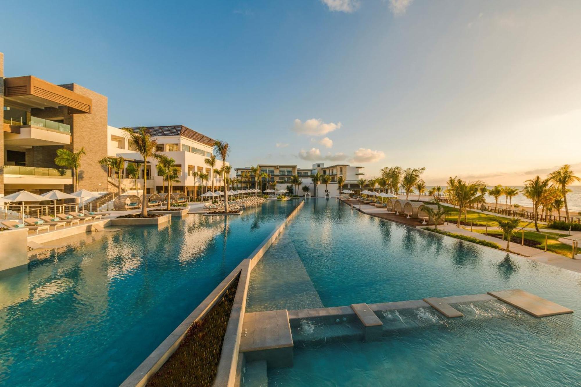 Alfredo V. Bonfil Haven Riviera Cancun (Adults Only) מראה חיצוני תמונה