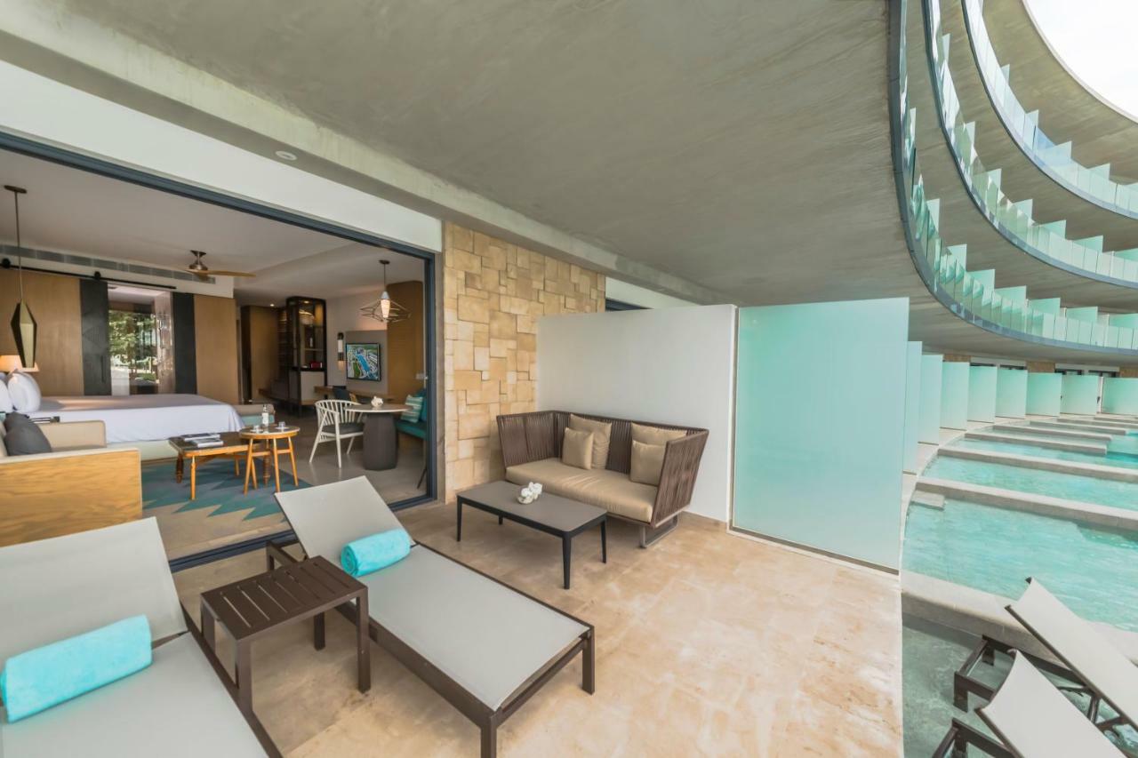 Alfredo V. Bonfil Haven Riviera Cancun (Adults Only) מראה חיצוני תמונה A 3D rendering of a hotel room